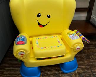 Fisher-Price Laugh & Learn Smart Stages chair. Musical toddler toy.