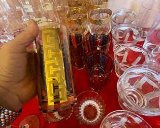 retro glasses -  SO MANY COOL BAR AND GLASS WARE HERE 