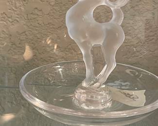 lalique  frosted ram ring holder   signed 