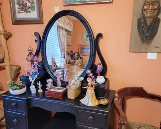 Mirror vanity with stool