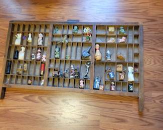 Printer tray with minitures