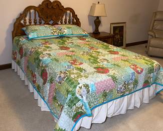 Thomasville Queen Bed