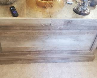 Slide top coffee table 