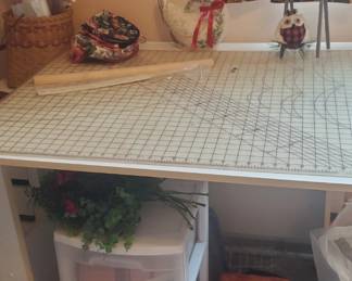 Sewing table