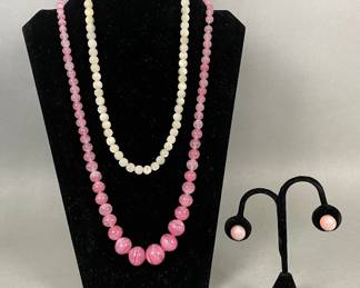 Stone Beaded Necklaces With Pair Of Clip On Earrings
