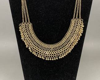 Gold Tone Necklace With Rhinstone