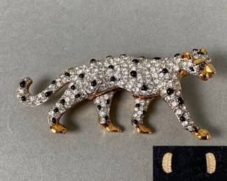 Swarovski Crystal Green Eyed Leopard With Swarovski J Hoop Earrings