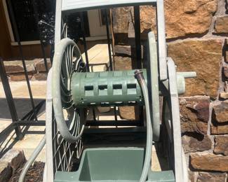 Hose reel