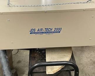 04 Tool Air Cleaner