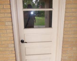 For prices & more info, copy & paste link: https://beforeudemo.com/sales-event/elmhurst-ranch-home-demolition-sale/