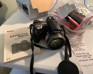 #124 Nikon E8800 cool pise digital scan Dise 8 mb batt bower 53.5/58 filter kit $50.00