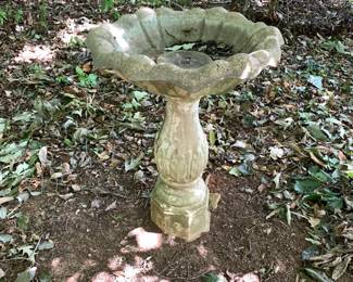 #60 Deep bird bath concrete 21x30 $60.00