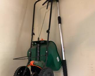 #71 Scotts Spreader $20.00