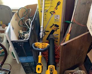 #64 Dewalt battery powered weed eater $40 missing blower and battery. sorry reduced for that..