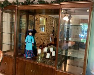 #2 Thomasville China Hutch ( 3 pcs w/Bridge) w/Lighting, 6 Glass Shelves, 4 glass doors, & 8 Wood Doors & 2 drawers w/silverware divider - 95x18x80 $400.00