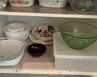 Glass bakeware