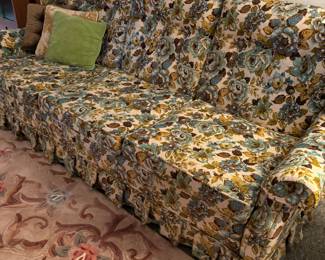 Granny core sofa in great shape