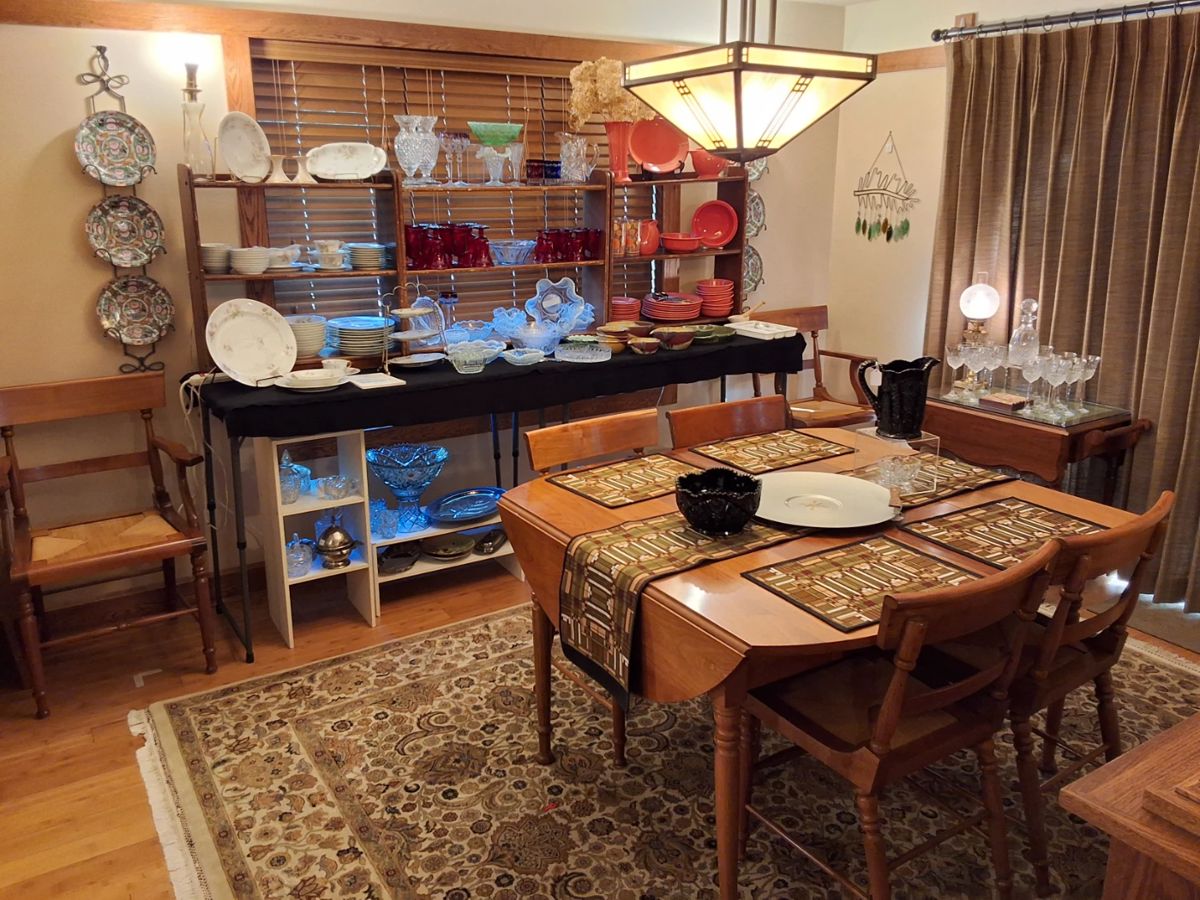 Amazing Bonner Springs Estate Sale by Reenie... starts on 10/3/2024