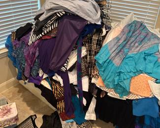 Womens clothing (sizes 10-16)