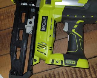 Ryobi Airstrike Finisher Nailer (Tool Only)
ONE+ 18V 16-Gauge Cordless AirStrike Finish Nailer
https://www.ryobitools.com/products/details/33287160556?srsltid=AfmBOorUmy9o3dUOaAEYYOCxfRBBDjE9Qukc3S9TVxZH3Mv-xt22Q3tE#