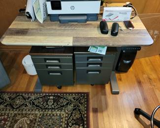 Vari Standing Desk
Electric Standing Desk with ComfortEdgeâ„¢ 48x30
https://www.vari.com/electric-standing-desk-with-comfortedge-48x30/FD-ESDCE4830.html