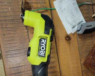 Ryobi One+ Oscillating Multi-tool
Ryobi One+ HP 18V Brushless Oscillating Multi-tool
https://www.ryobitools.com/products/details/33287190706?srsltid=AfmBOoqPULc_3B_scd_ur1kdZNZAmZ13pP1sDcSsxjk9cEsiCLcKYPv6