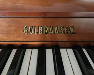 Gulbransen Upright Piano