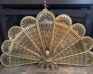 20 GriffinBrassFanFireplaceScreen