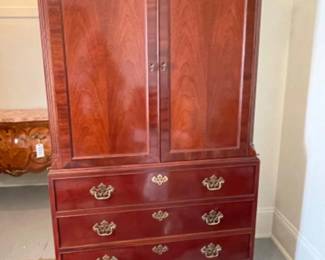 78 BakerFurniture4DrawerEntertainmentArmoire