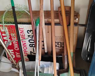 YARD TOOLS SHOVELS, RAKE, HOE, SNOW SHOVELS