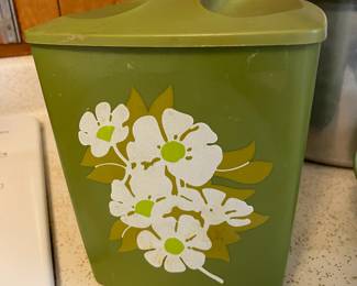 Vintage kitchen canisters