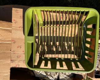 Vintage kitchen drainer