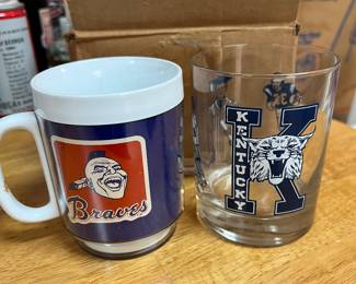 Vintage sports items - Atlanta Braves, Kentucky Wildcats