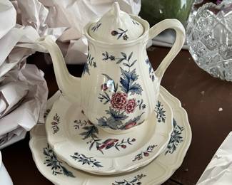 Wedgwood "Williamsburg Potpourri" coffee pot, Salad plates, dinner plates (teapot not shown)