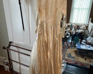 Vintage wedding dress