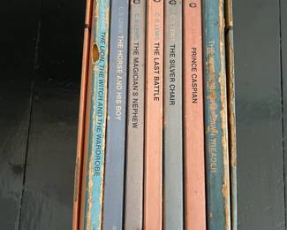 "The Chronicles of Narnia" set