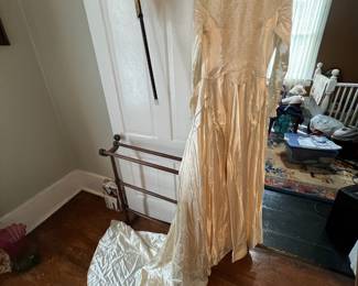 Vintage wedding dress