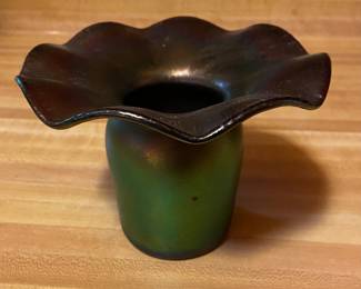 Jack in the pulpit formed vase 