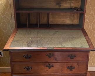 Blind Cupboard Desk