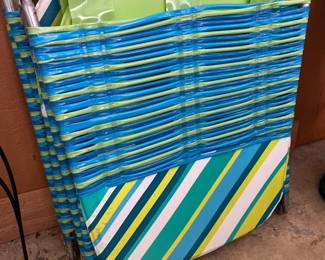 Vintage tube vinyl trifold lounge chair 