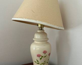 Ceramic Floral Table Lamp 