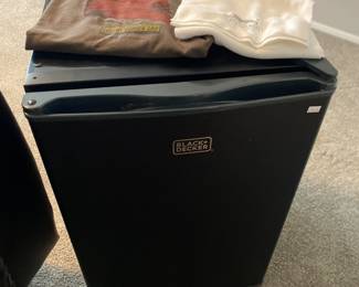 Black and Decker Mini fridge