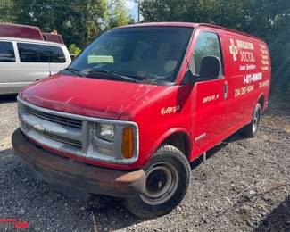 2002 Chevrolet 3500 Express Van