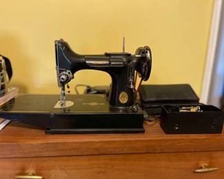 Singer featherweight sewing machine