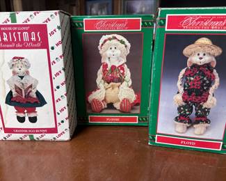 House of Lloyd Christmas Decor