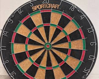 Cork dart board