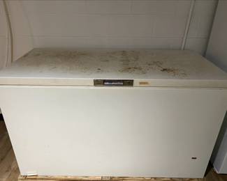 Sears Cold Spot large box freezer - no key