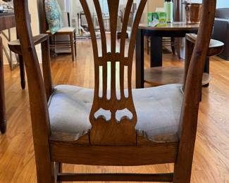 Set of 8 Hepplewhite Dining Chairs Circa 1775. Restored with Original Products Sourced From Harrods. Sourced From Betty Mason Classic Country Antiques. Set Includes 2 Arm & 6 Side Chairs. Photo 4 of 9.