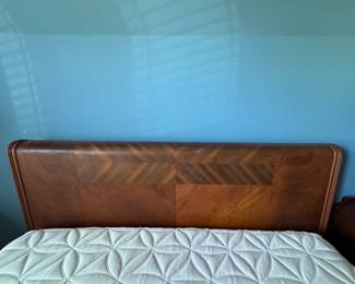 Art Deco Full Sleigh Bed. Photo 2 of 2.