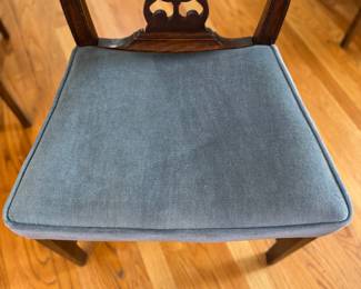 Set of 8 Hepplewhite Dining Chairs Circa 1775. Restored with Original Products Sourced From Harrods. Sourced From Betty Mason Classic Country Antiques. Set Includes 2 Arm & 6 Side Chairs. Photo 6 of 9.